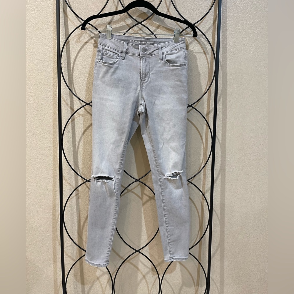 Old Navy Skinny High Waisted Rock Star jeans. Size 2
